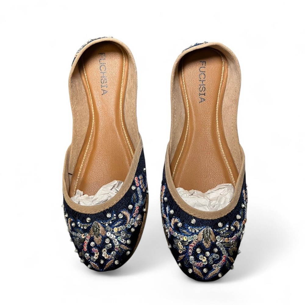 Fuchsia Women's Embroidered Flats - Navy and Gold